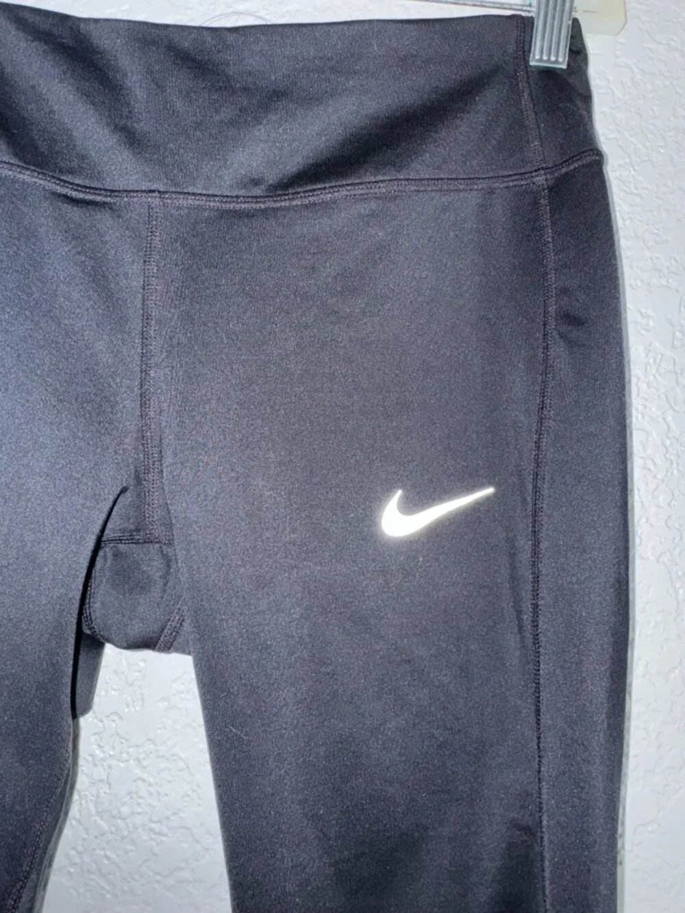 Nike Dri-Fit Black Activewear Leggings L Polyester/Spandex Mesh Panels Womens - Picture 6 of 12